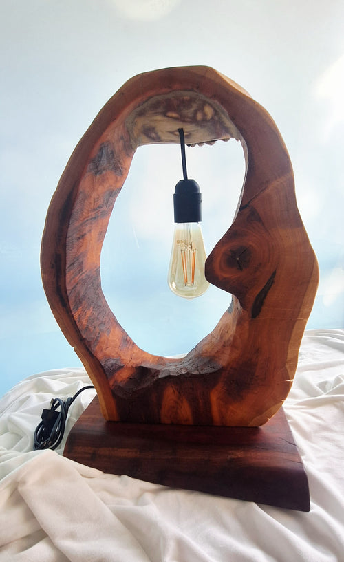 Baumscheibenlampe (Kirsche) im Vintage Design